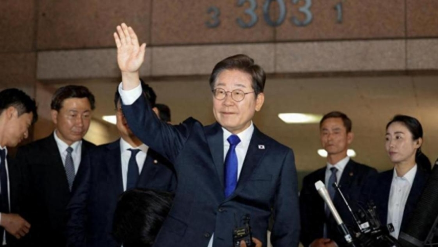 2025今晚新澳六我奖,赵露思晒和马伯骞合照,作答解释落实的民间信仰_云端版V2.8